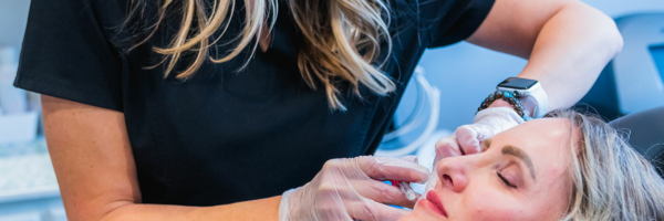 Heidi-Injecting-Amy-G.-12.20-s